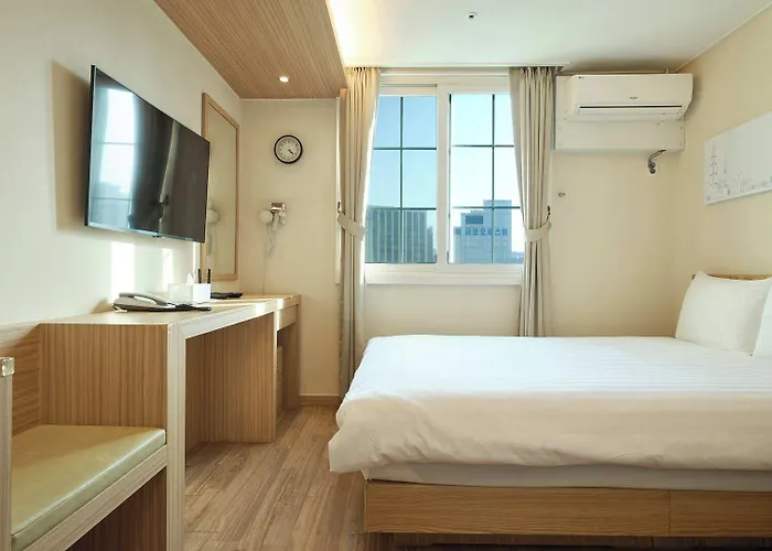 Otel Uljiro Co-op Seul